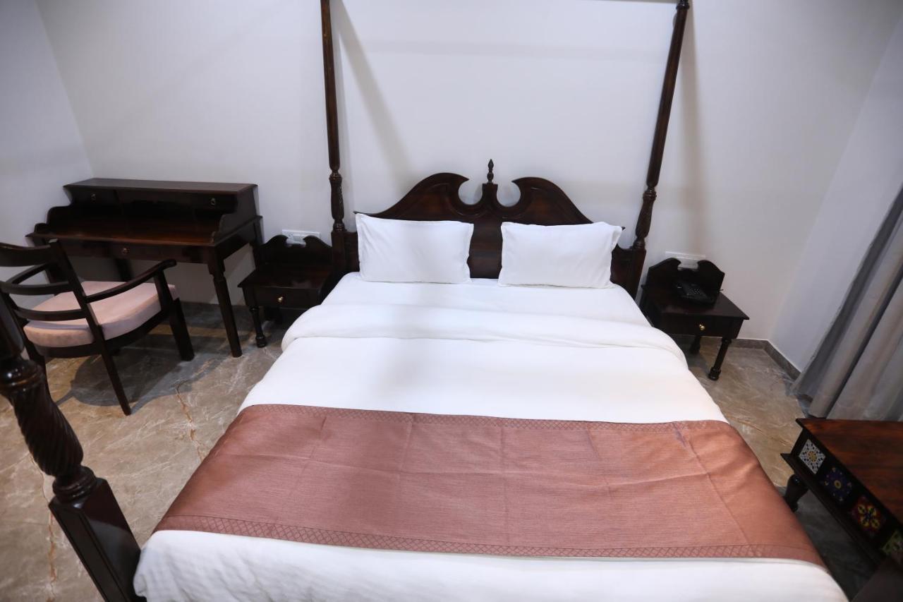 Chandan Kasturi Resort Dariāwad エクステリア 写真